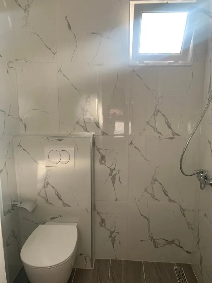 Mario Apartments Ksamil