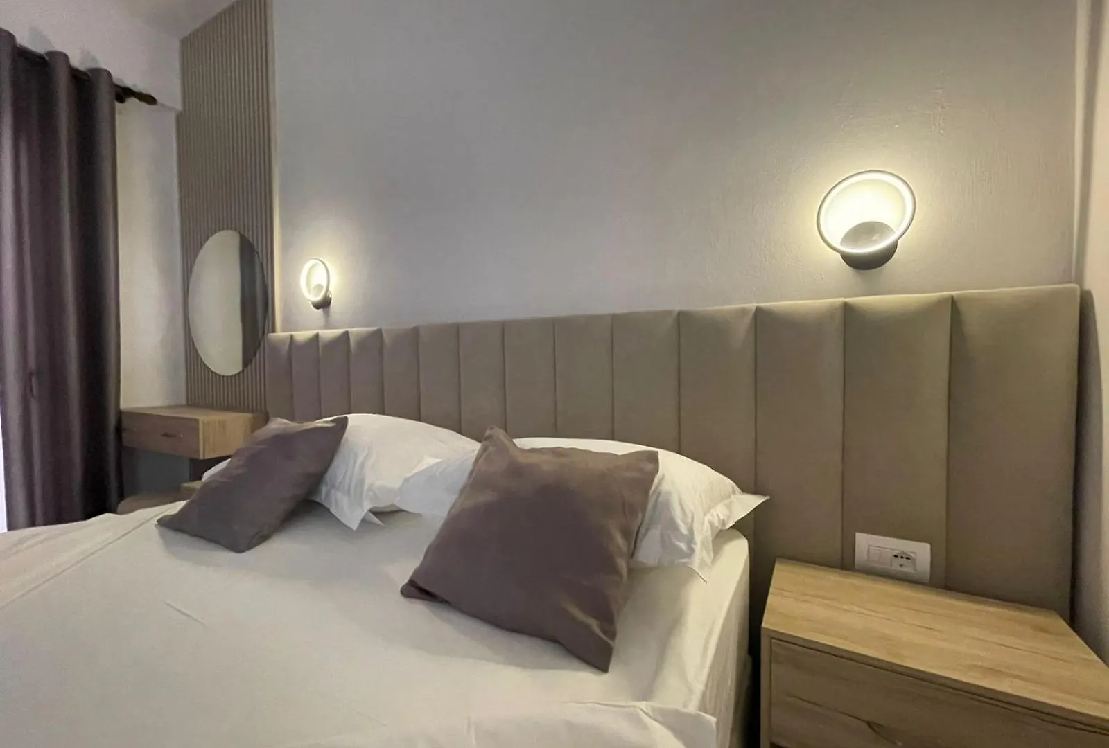 Mario Apartments Ksamil Guest house