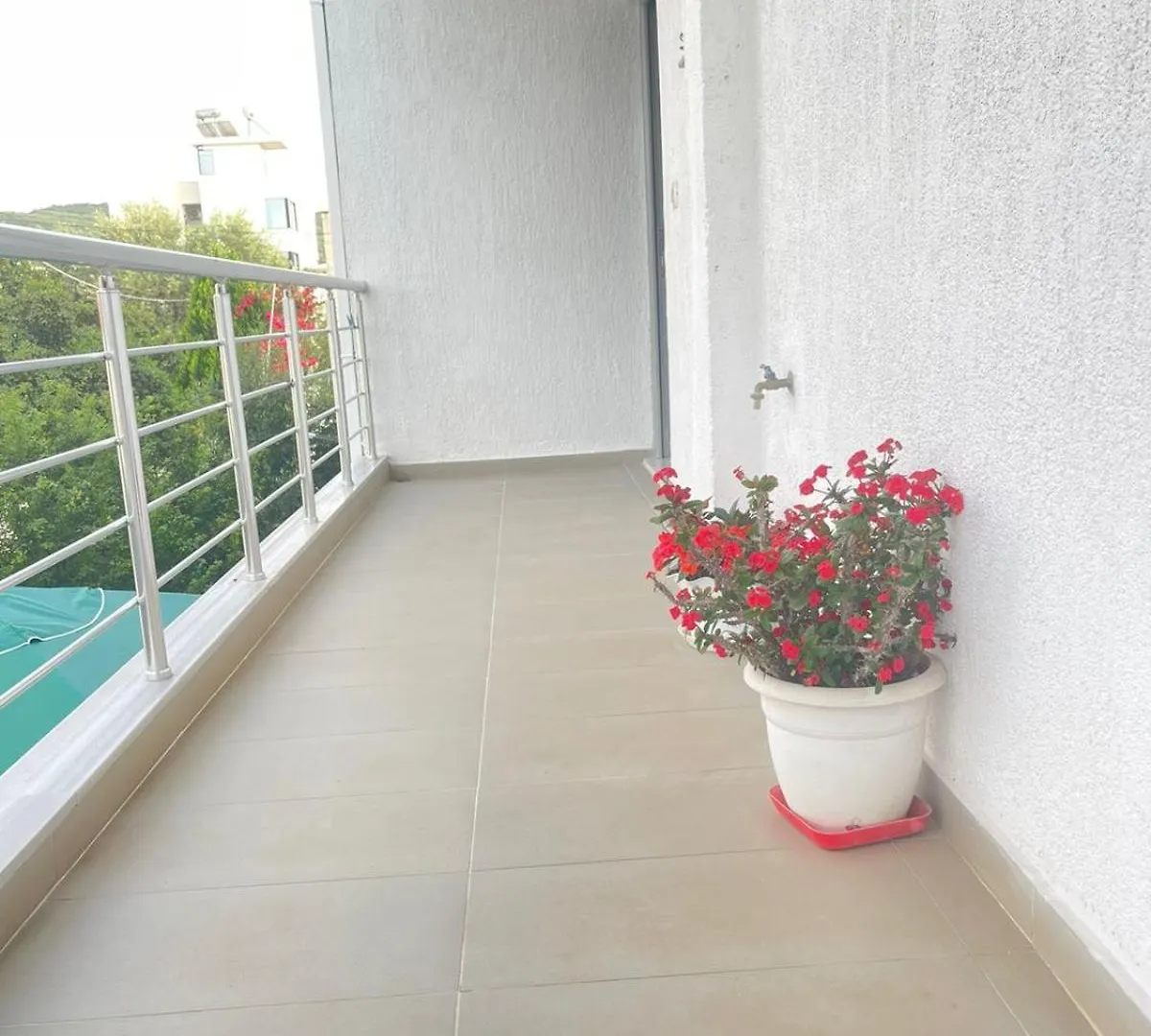 Mario Apartments Ksamil 0*,